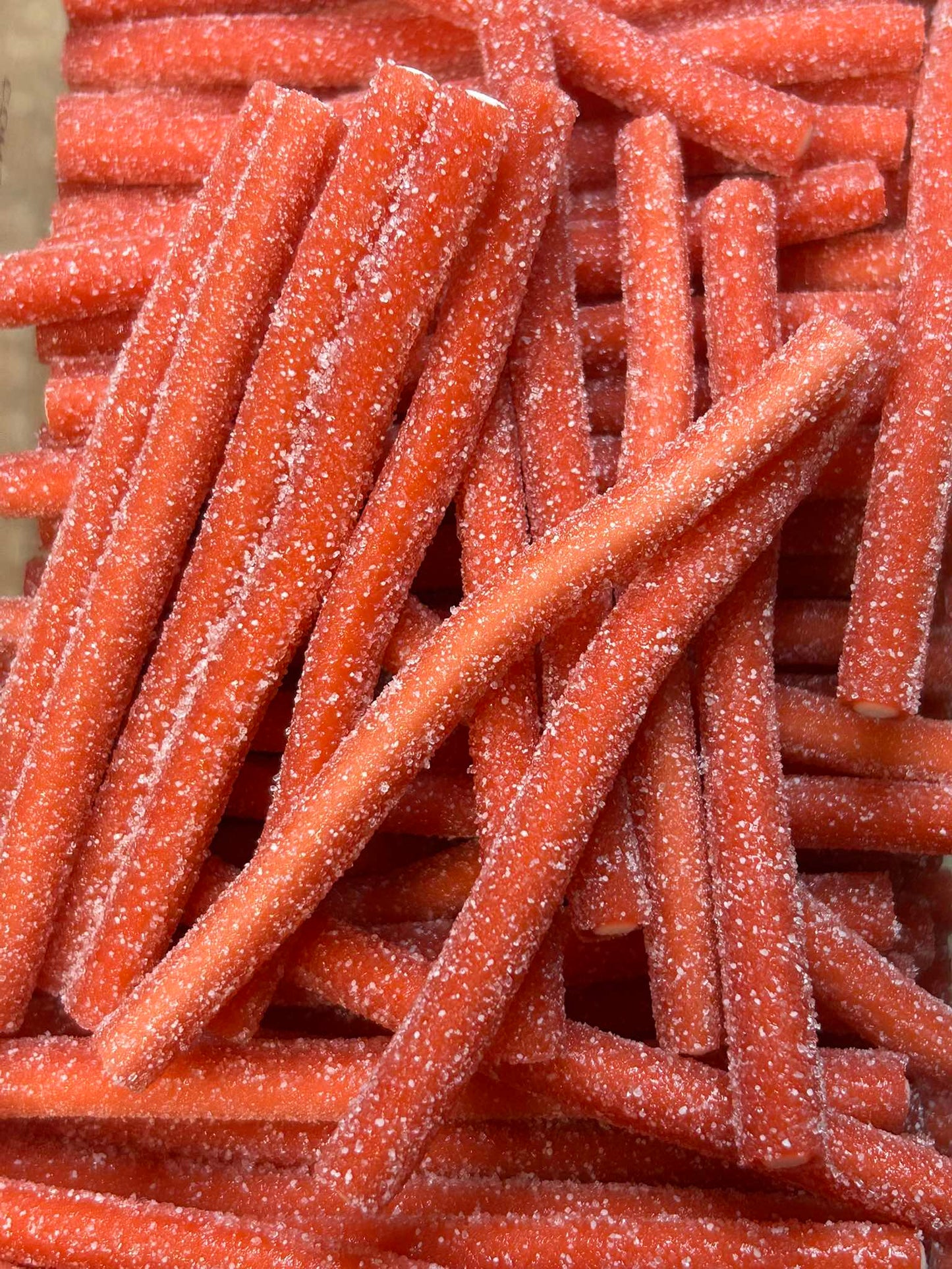 Crayons à la fraise acidulés